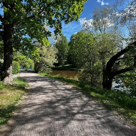 Apartament Floor Flat With Sauna, A/c & Free Parking