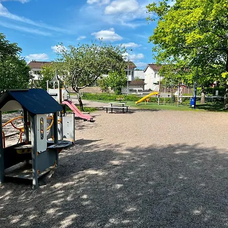 Floor Flat With Sauna, A/c & Free Parking Appartamento