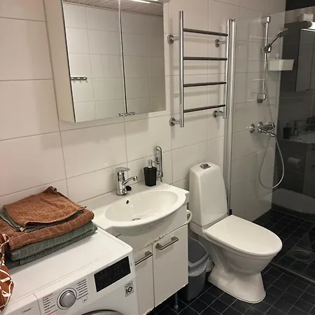 Floor Flat With Sauna, A/c & Free Parking Apartament Vantaa