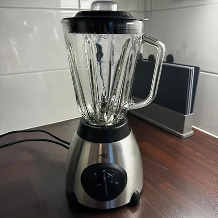 Appartamento Floor Flat With Sauna, A/c & Free Parking *