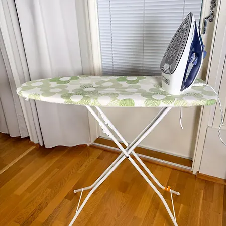 Floor Flat With Sauna, A/c & Free Parking Вантаа