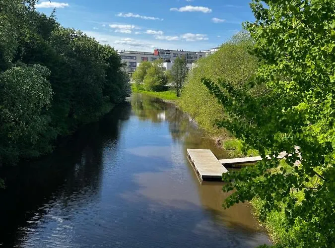 شقة Floor Flat With Sauna, A/c & Free Parking *