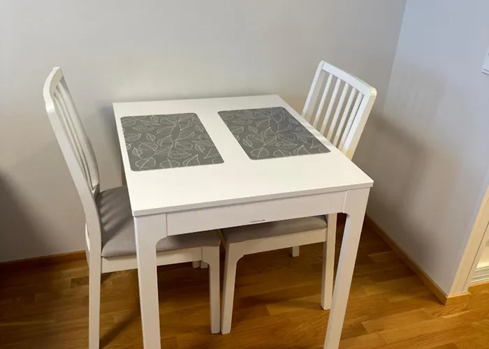 Floor Flat With Sauna, A/c & Free Parking شقة