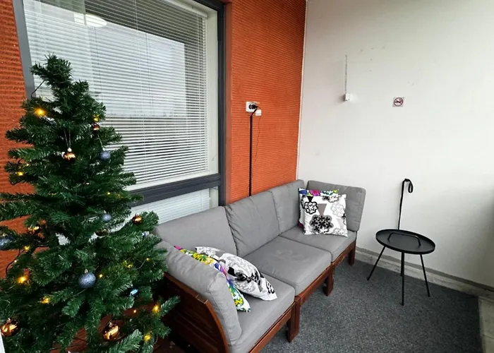 Floor Flat With Sauna, A/c & Free Parking * فانتا