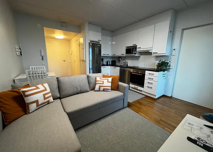 Floor Flat With Sauna, A/c & Free Parking فانتا