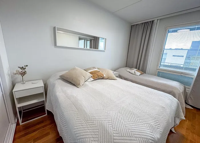 Floor Flat With Sauna, A/c & Free Parking شقة فانتا